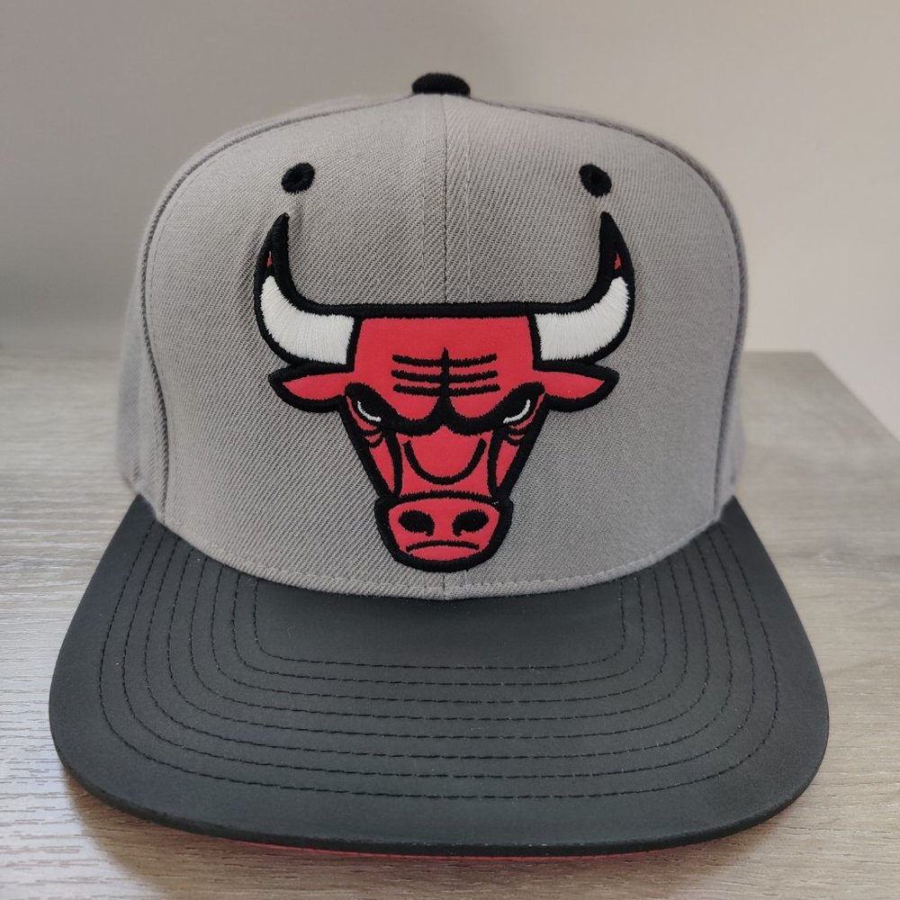 Mitchell & Ness Chicago Bulls Snapback Hat Cap